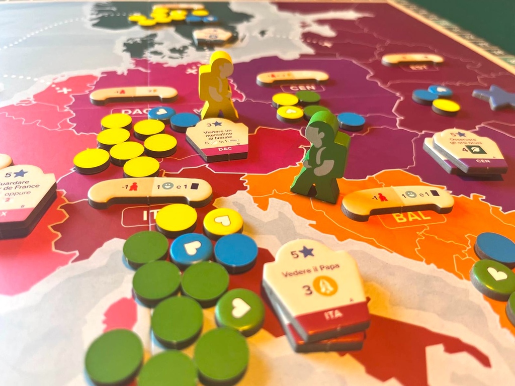 I token giorno spesi andranno posizionati sulla mappa: la loro maggioranza determinerà il vincitore di ogni singola regione. Ma attenzione: i token "migliorati" nella versione con il cuore avranno la precedenza al momento di determinare la maggioranza